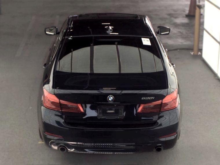 2018 BMW 5 Series Sedan 530i Sport - traseira vista de cima